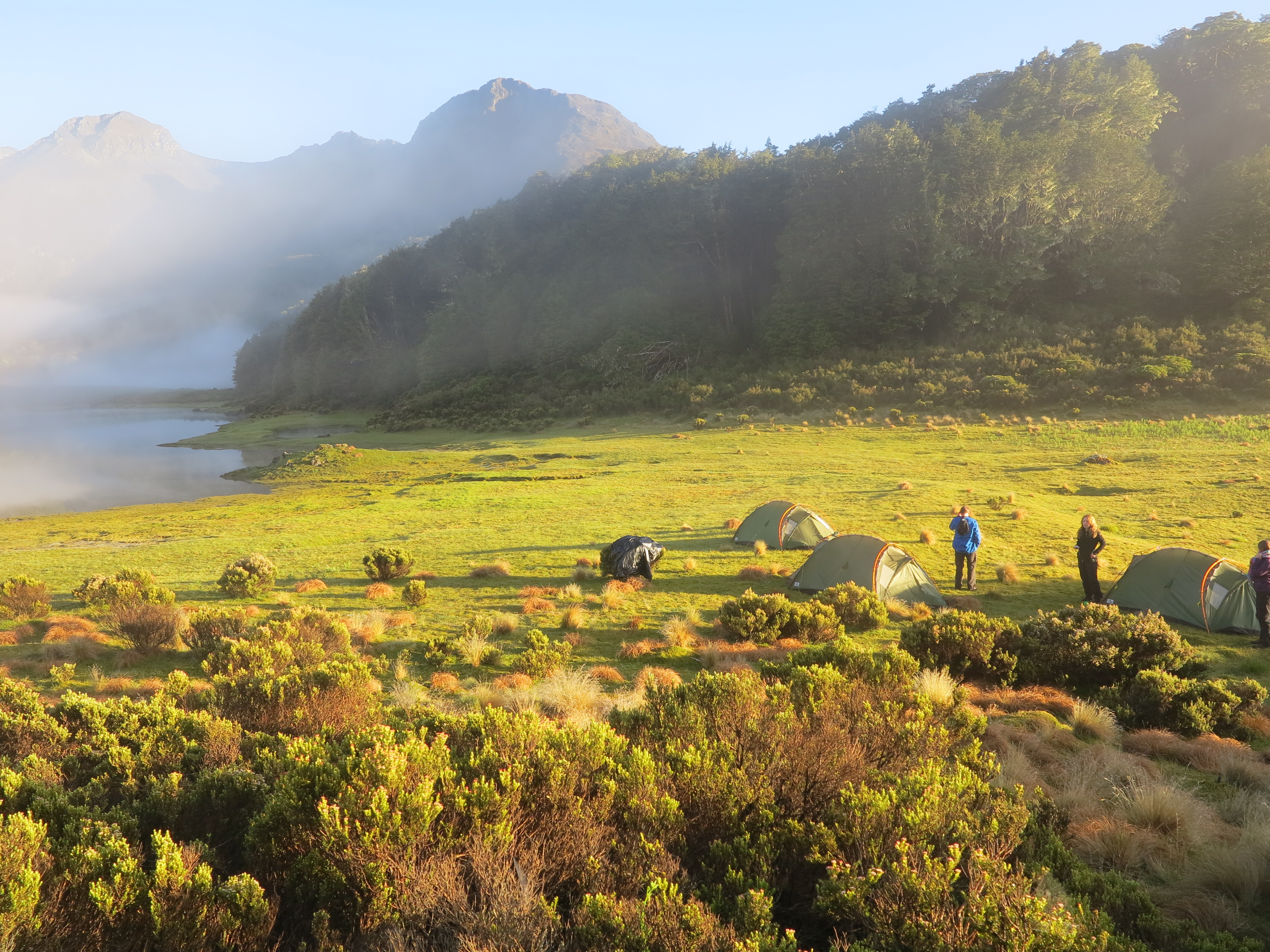 2 day guided hike from Te Anau to Lake McIvor